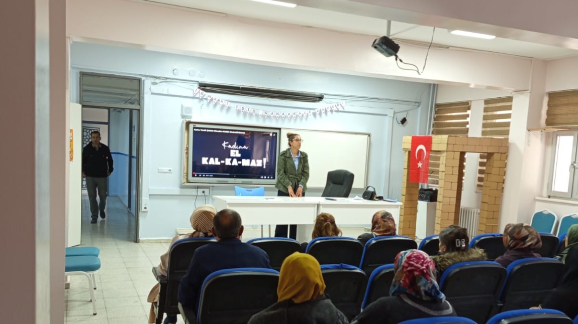 Velilee Yönelik Kadına Şiddet Semineri Düzenlendi